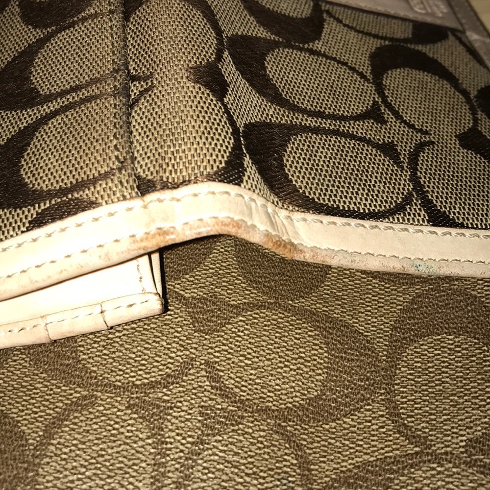 Coach bundle - Picture 2 of 2